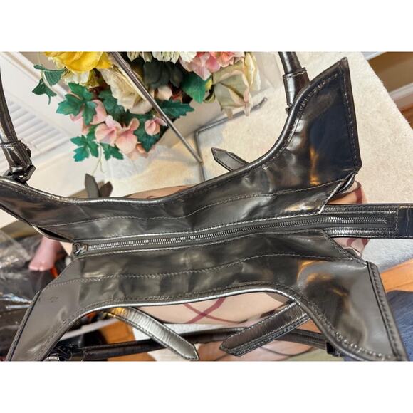 BURBERRY NOVA CHECK Tote Bag (PU110 - Picture 12 of 15